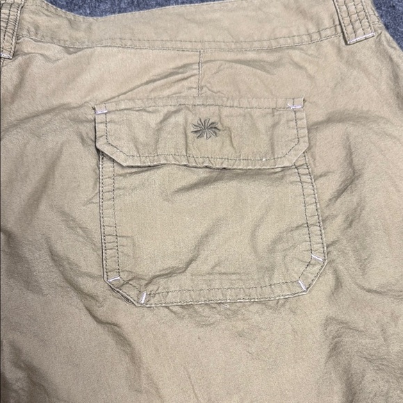 Athleta Tan and Blue Cargo Shorts - Picture 4 of 5